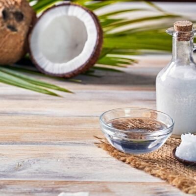 DIY Coconut Oil Perfume Recipe